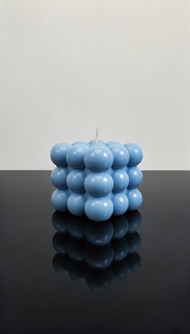 Bubble scented candle